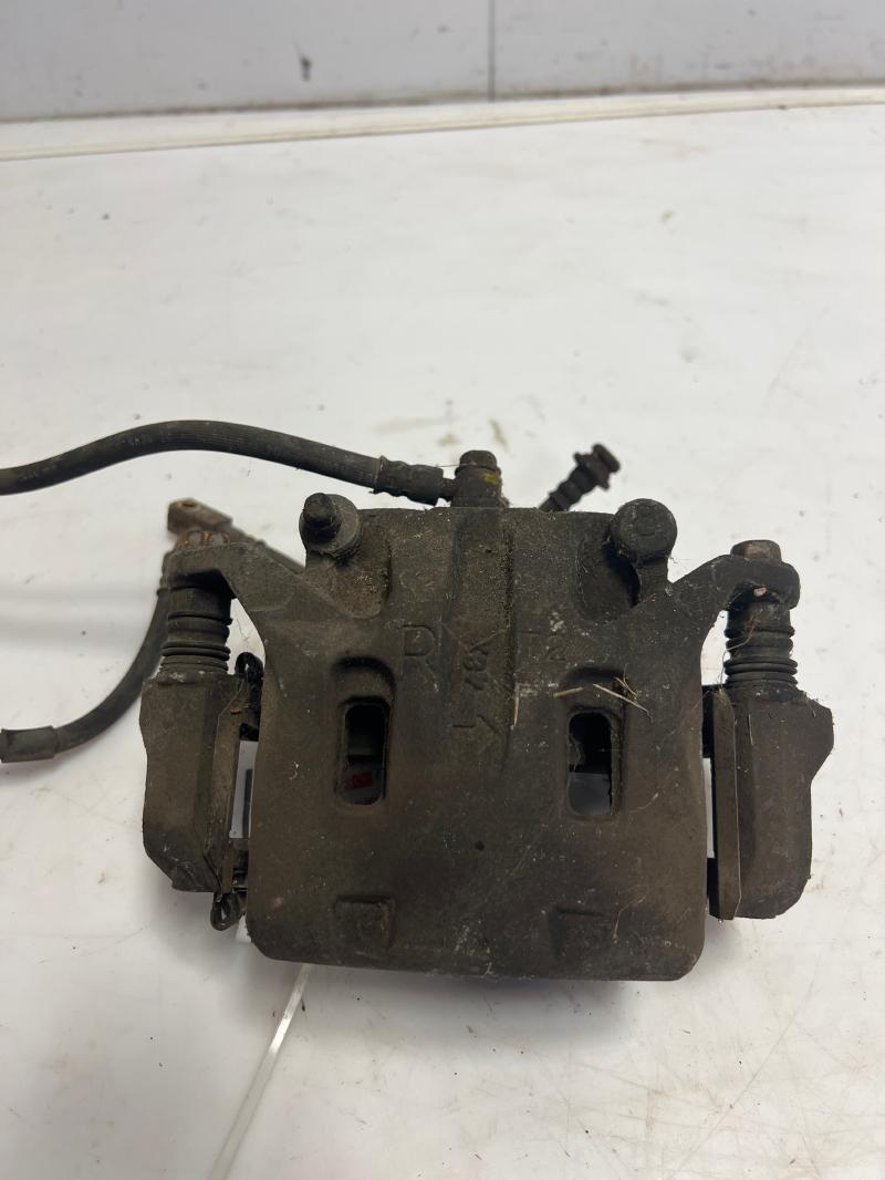 2005 2006 Infiniti G35 Front Brake Caliper RH Passenger Side RWD ONLY OEM 41001AC700