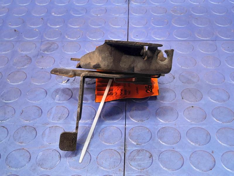 2001-2005 Ford Explorer Sport Trac Hood Latch Lock Assembly OEM F87Z16700AA