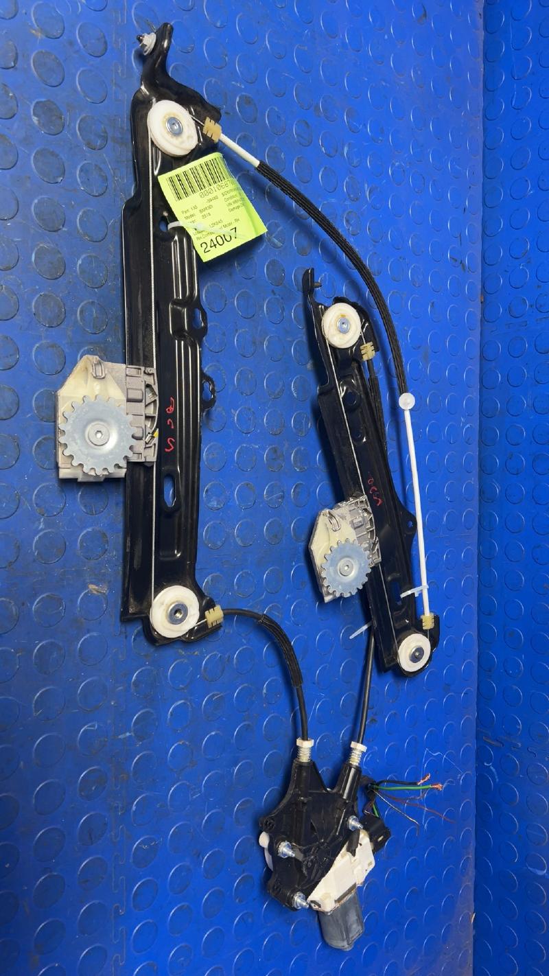 2018 BMW 430i Side/Rear/Cargo Regulator