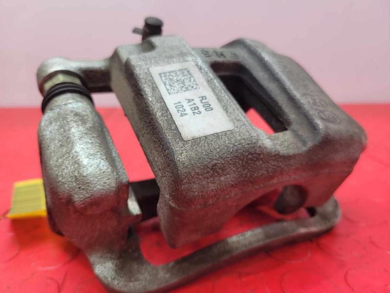 2020 Kia Stinger Caliper