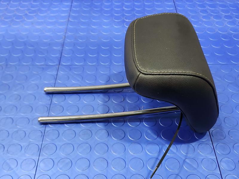 2016 Ford Focus Headrest