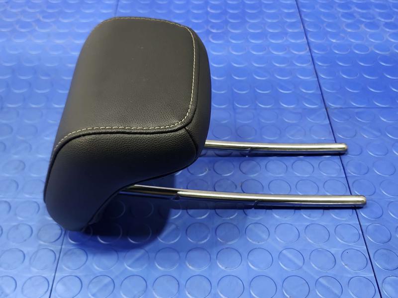 2016 Ford Focus Headrest