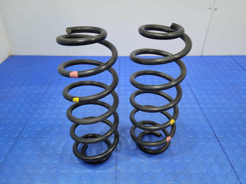 2010 Toyota Prius Coil/Air Spring
