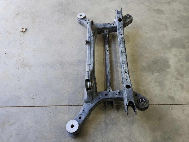 2021 Chrysler Voyager Crossmember/Cradle/Undercarria