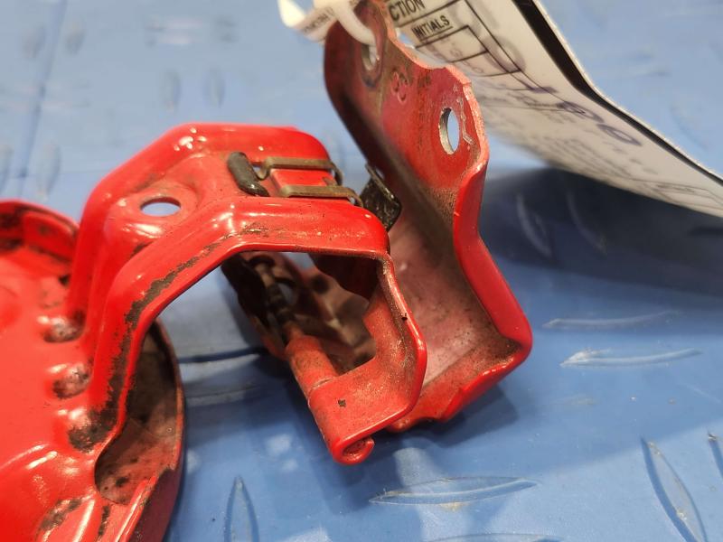 2013 Toyota Yaris Fuel Tank Door