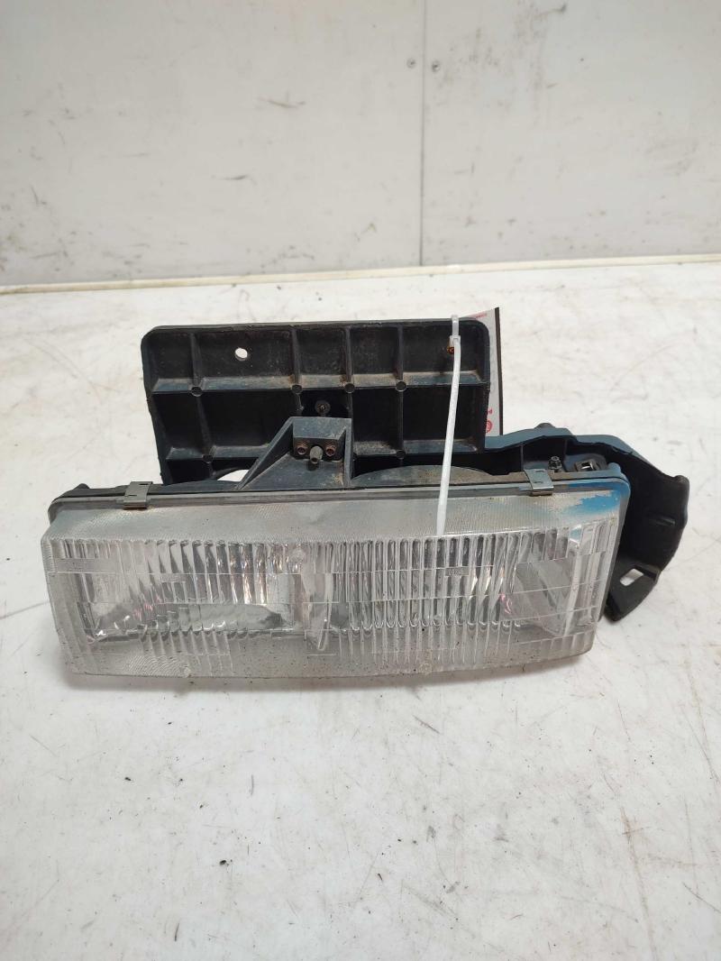 2001 Chevrolet Astro Headlamp Assembly