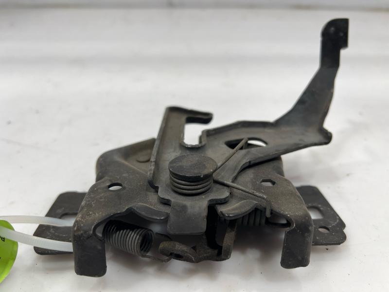 1998 - 2005 Ford Ranger Hood Latch OEM 6W6Z16700A