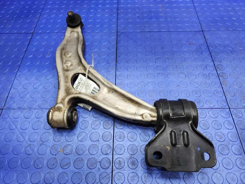 2013 Ford Focus Lower Control Arm Front