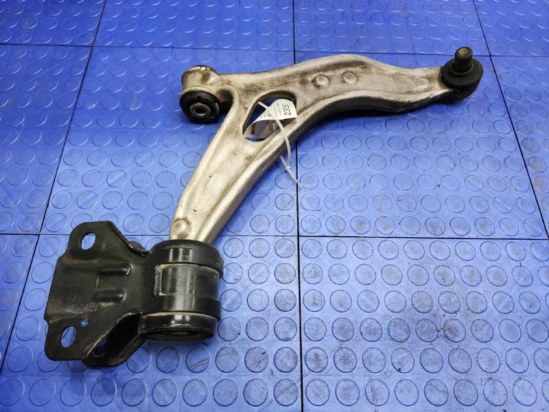 2013 Ford Focus Lower Control Arm Front