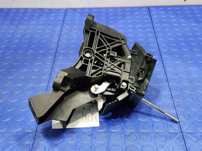 2011 Mazda CX-9 Floor Shifter