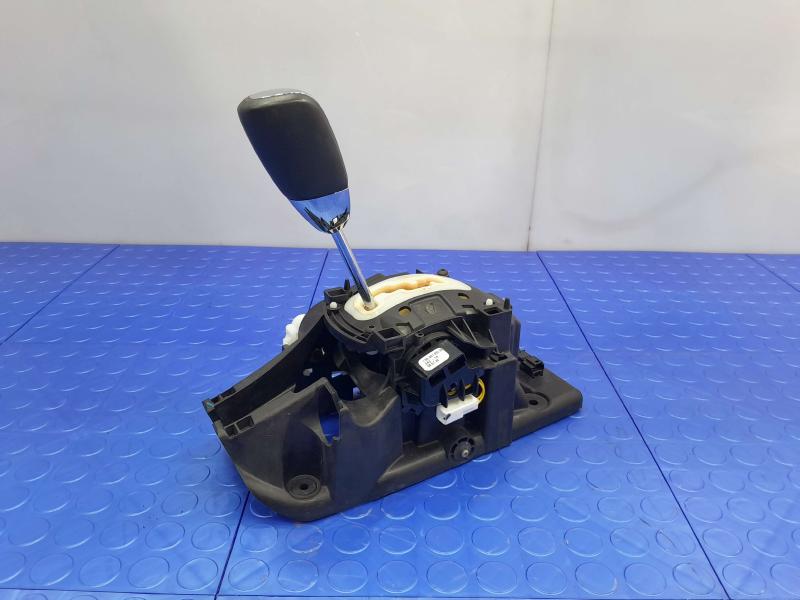 2012-2018 Dodge Journey Automatic Gear Shifter Assembly Genuine OEM 04766410AE