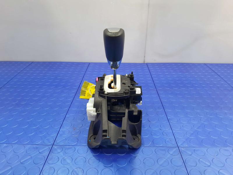 2012-2018 Dodge Journey Automatic Gear Shifter Assembly Genuine OEM 04766410AE
