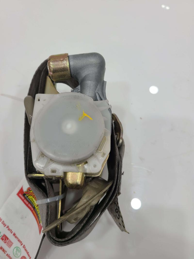 2003 Toyota Camry Front Seat Belt