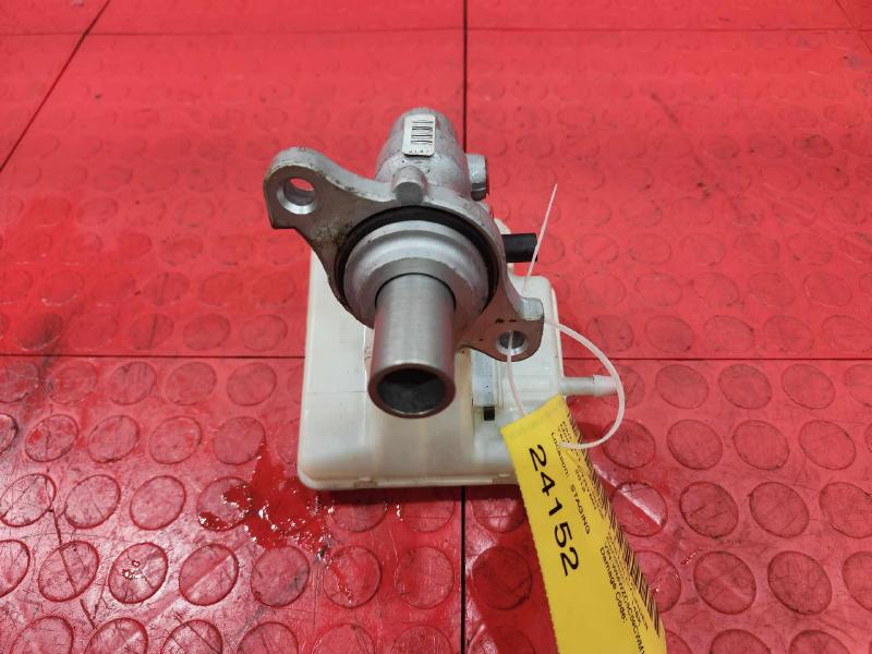 2012 MINI Cooper Countryman Master Cylinder