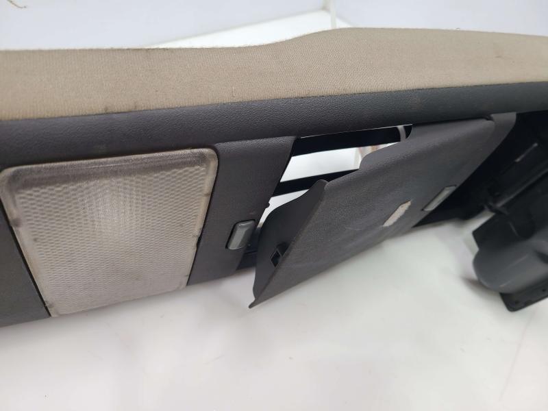 2001 Chevrolet S10 Front Console