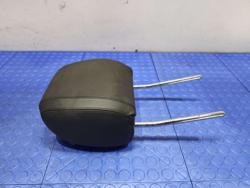 2020 Land Rover Discovery Sport Headrest