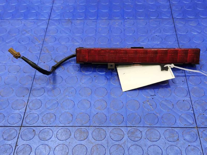 2008 Infiniti G35 3Rd Brake Light Avoidance Lamp
