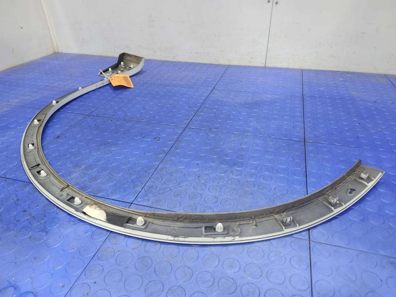 2018 Audi Q7 Wheel Opening Moulding