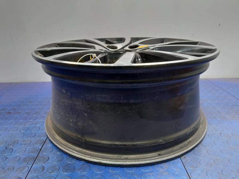 2015 Volkswagen Golf Wheel