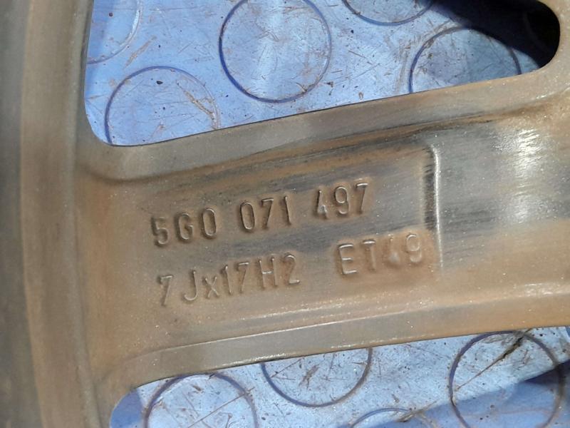 2015 Volkswagen Golf Wheel