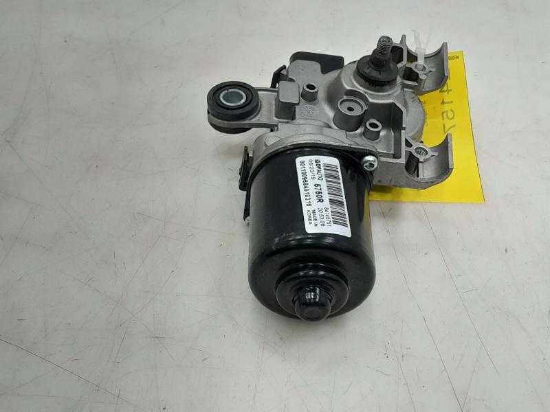 2020 GMC Canyon Wiper Motor Front