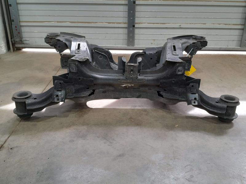 2014 Chevrolet Caprice Crossmember/Cradle/Undercarria