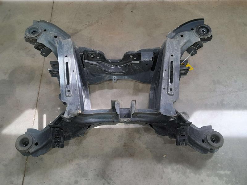 2014 Chevrolet Caprice Crossmember/Cradle/Undercarria