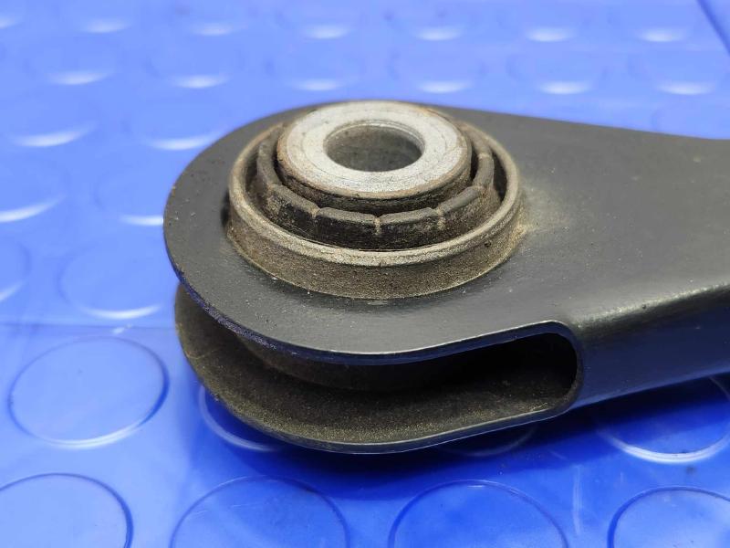 2011 Volkswagen Touareg Lower Control Arm Rr