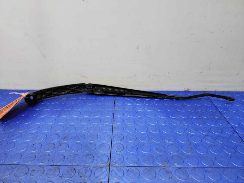 2018 Subaru Legacy Wiper Arm