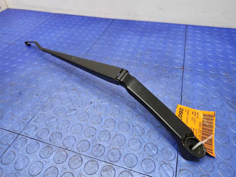 2018 Subaru Legacy Wiper Arm