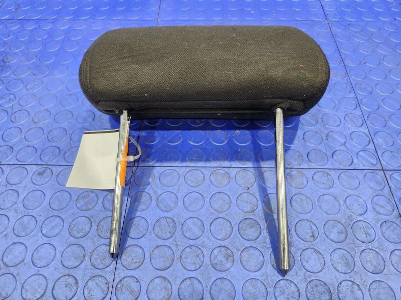 2010 Chevrolet Tahoe Headrest