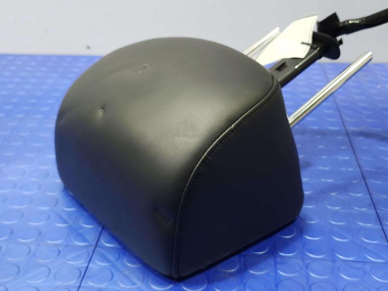 2011 Infiniti QX56 Headrest