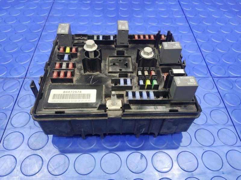 2019 Chevrolet Express 2500 Cabin Fuse Box