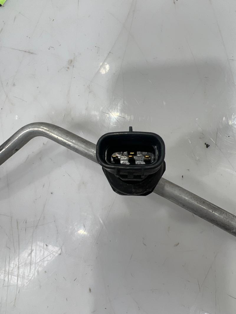 2007 - 2015 Jaguar XK XKR AC Liquid Hose Refrigerant Liquid Hose OEM C2P22361