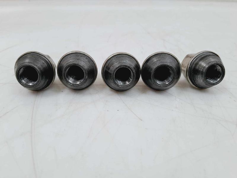 2019 Ford Escape Lug Nuts