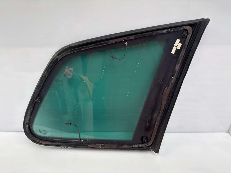 2011 Volkswagen Touareg Quarter Glass/Window