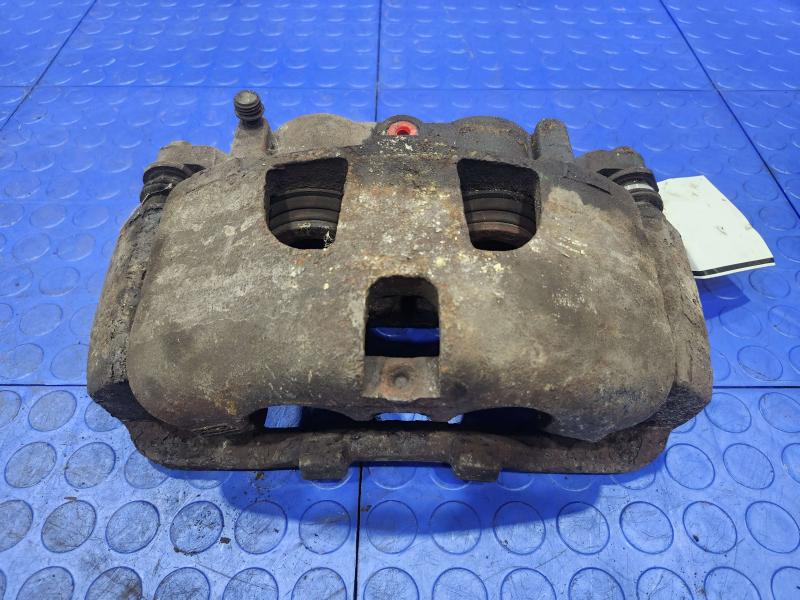 2013 Ford F-250 Super Duty Caliper
