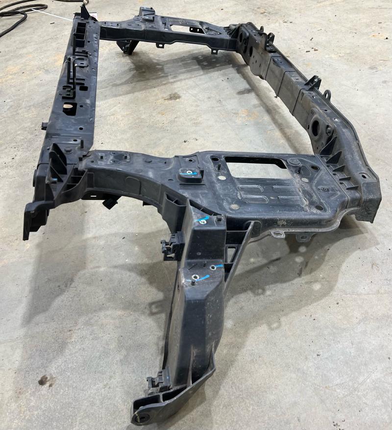 2016 Kia Sedona Radiator Support