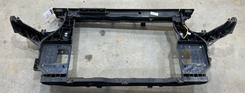 2016 Kia Sedona Radiator Support