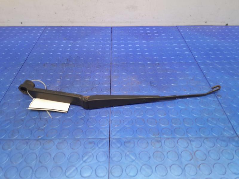 2011 Subaru Forester Wiper Arm