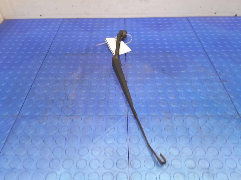 2011 Subaru Forester Wiper Arm