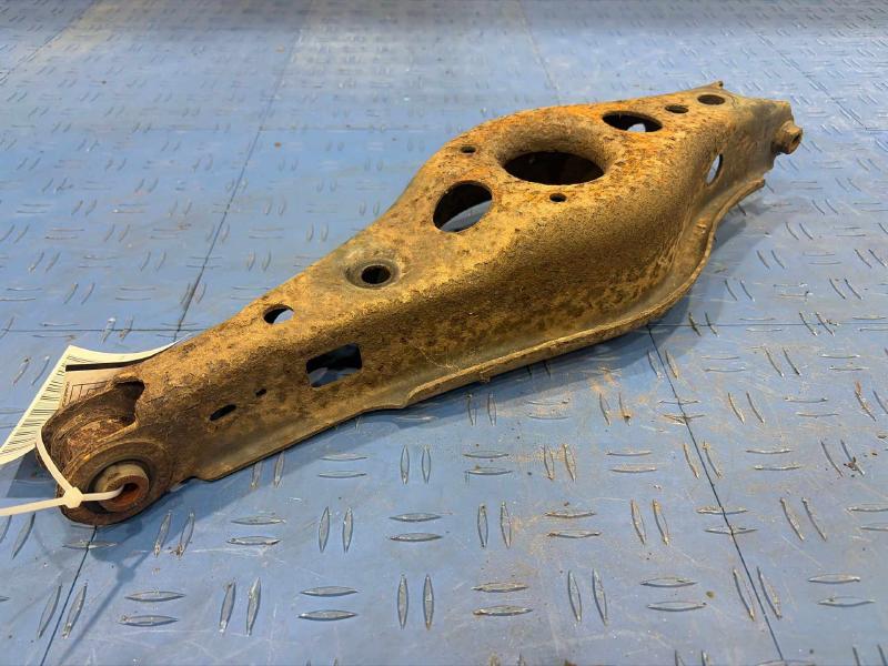 2007 Toyota RAV4 Lower Control Arm Rr