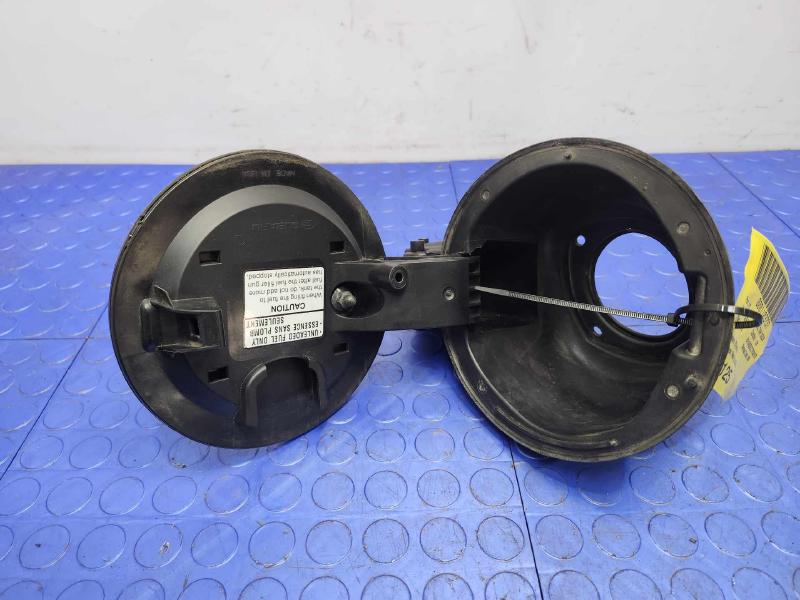 2015 Subaru Legacy Fuel Tank Door