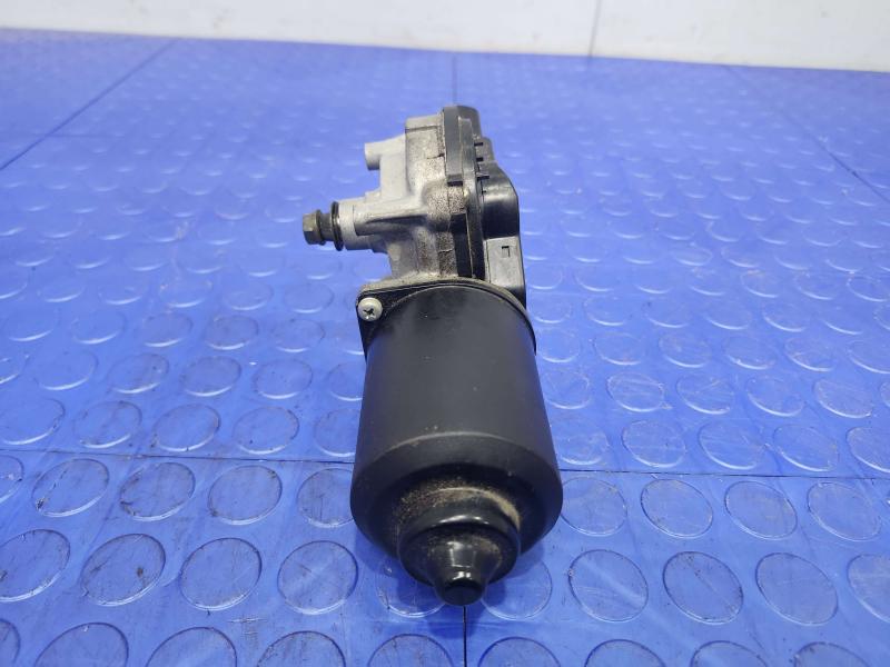 2005 Lexus RX 330 Wiper Motor Front
