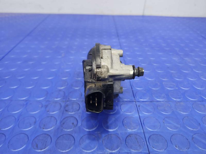 2005 Lexus RX 330 Wiper Motor Front