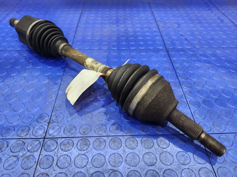 2014 Ford Explorer Axle Shaft