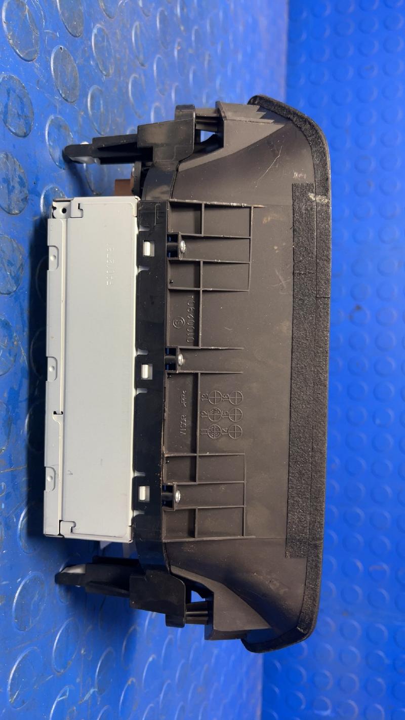 2013 Acura ILX Audio & Visual Equip.(Radio)