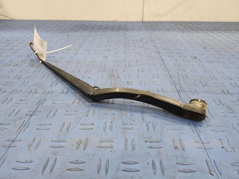 2002 Toyota Camry Wiper Arm