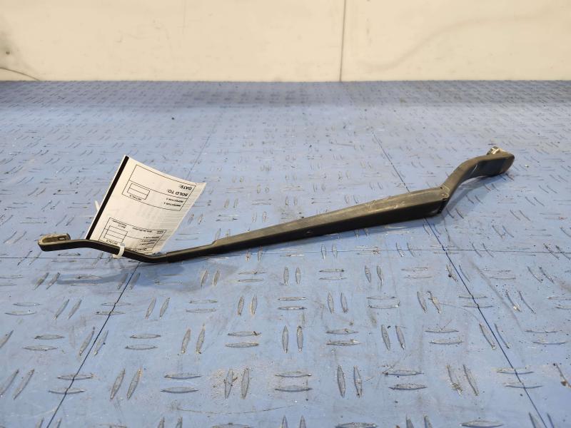 2002 Toyota Camry Wiper Arm