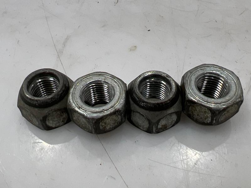 2014 Nissan Versa Lug Nuts